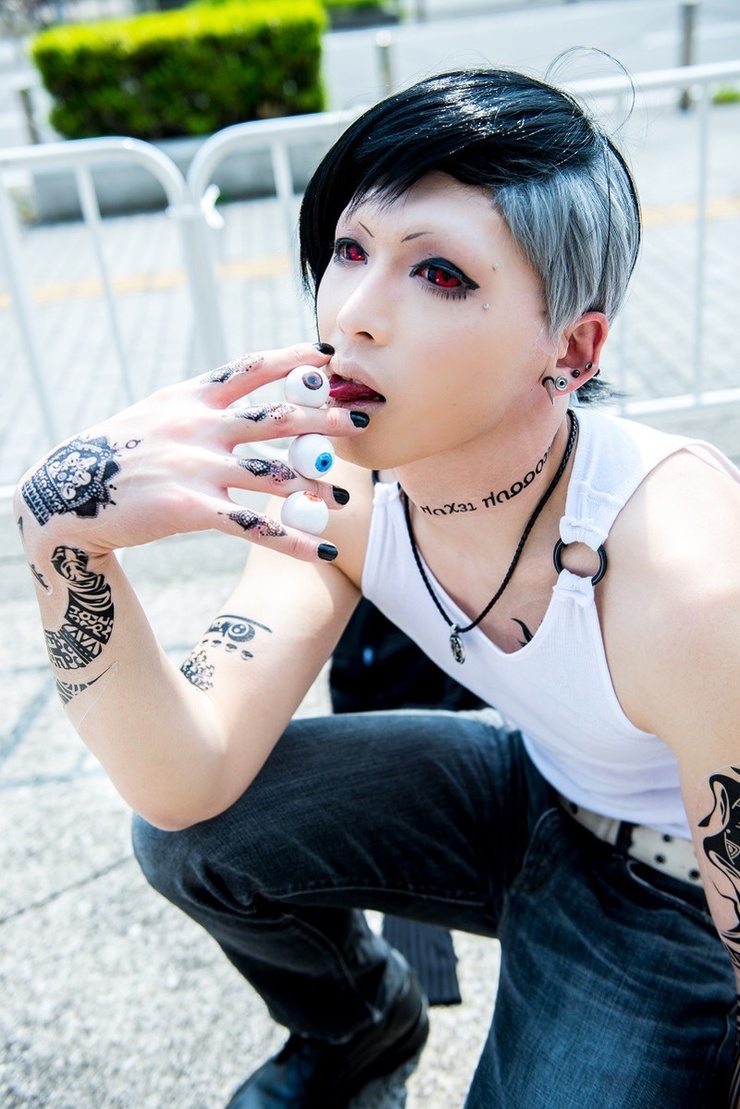 東京喰種トーキョーグール ウタ(漫画初登場) - コスプレイヤーズ 東京喰種トーキョーグール ウタ(漫画初登場) - コスプレイヤーズ