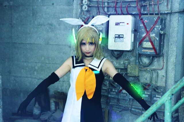 VOCALOID 鏡音リン(炉心融解) - コスプレイヤーズアーカイブ