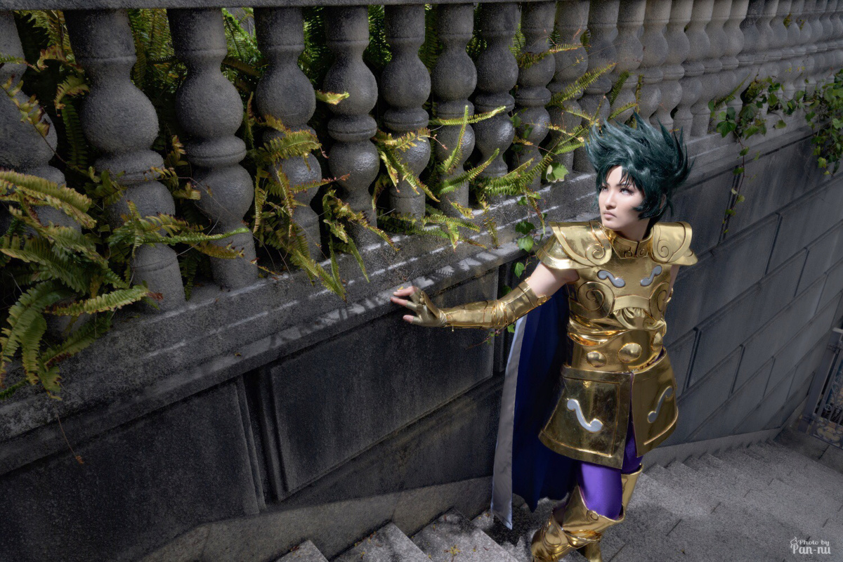 聖闘士星矢 山羊座のシュラ コスプレイヤーズアーカイブ