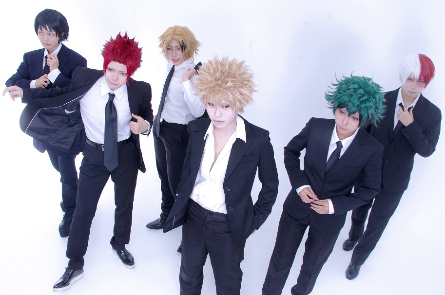 ヒロアカ　爆豪勝己　コスプレ　セット　ヒーロースーツ Amazon | 爆豪勝己 コスプレ衣装 ウィッグ付き 戦闘服 ヒーロー