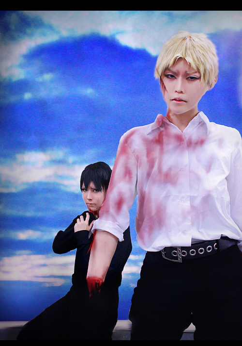 進撃の巨人 ライナー ブラウン ウルガルド城 私服 コスプレイヤーズアーカイブ