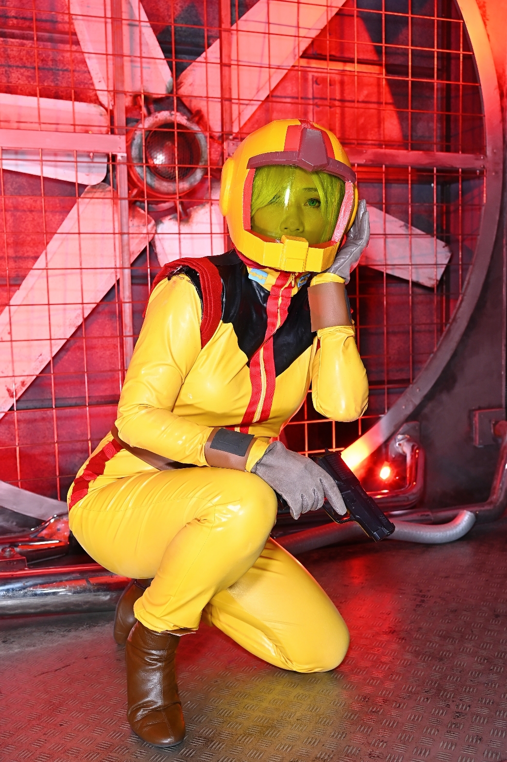 P-UNiT&P'z 「機動戦士ガンダム」 セイラ・マス　パイロットスーツ版 Yahoo!オークション - P-UNiT & P'z 機動戦士ガンダム セイラ