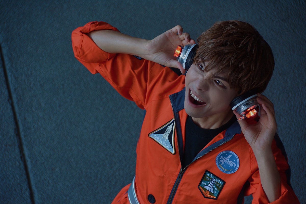 仮面ライダーゼロワン 宇宙野郎雷電 - コスプレイヤーズアーカイブ