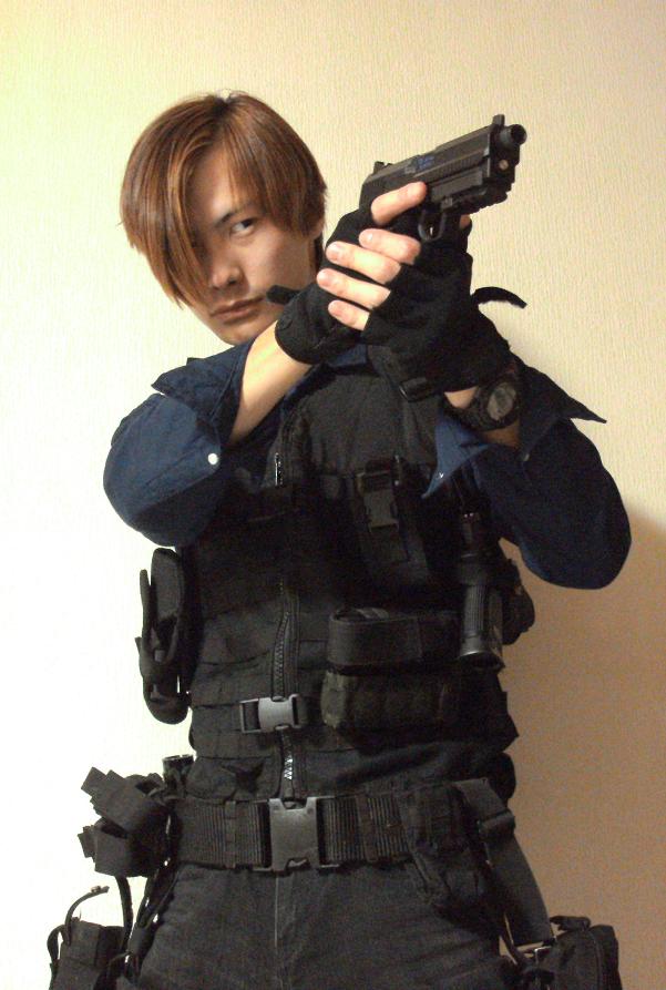 BIOHAZARD 6 レオン・S・ケネディ(中国編) - コスプレイヤーズアーカイブ