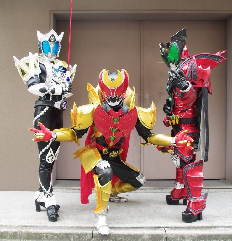 Yahoo!オークション - 仮面ライダー Kiva キバフォーム