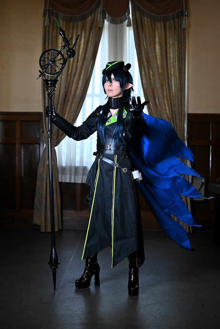 ツイステッドワンダーランド マレウス・ドラコニア(寮服