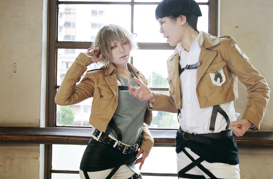 進撃の巨人 ヒッチ 憲兵団 コスプレイヤーズアーカイブ