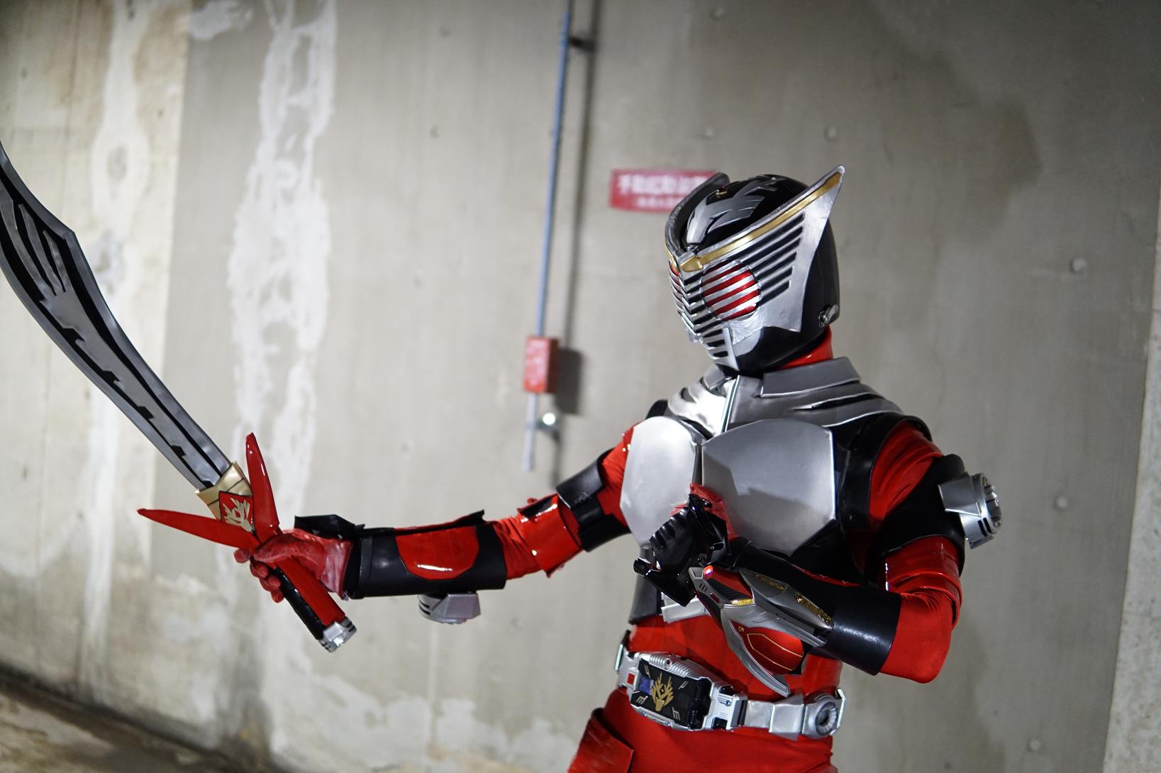 コスプレ用 仮面ライダー龍騎 ドラグセイバー 改造品 プロップ