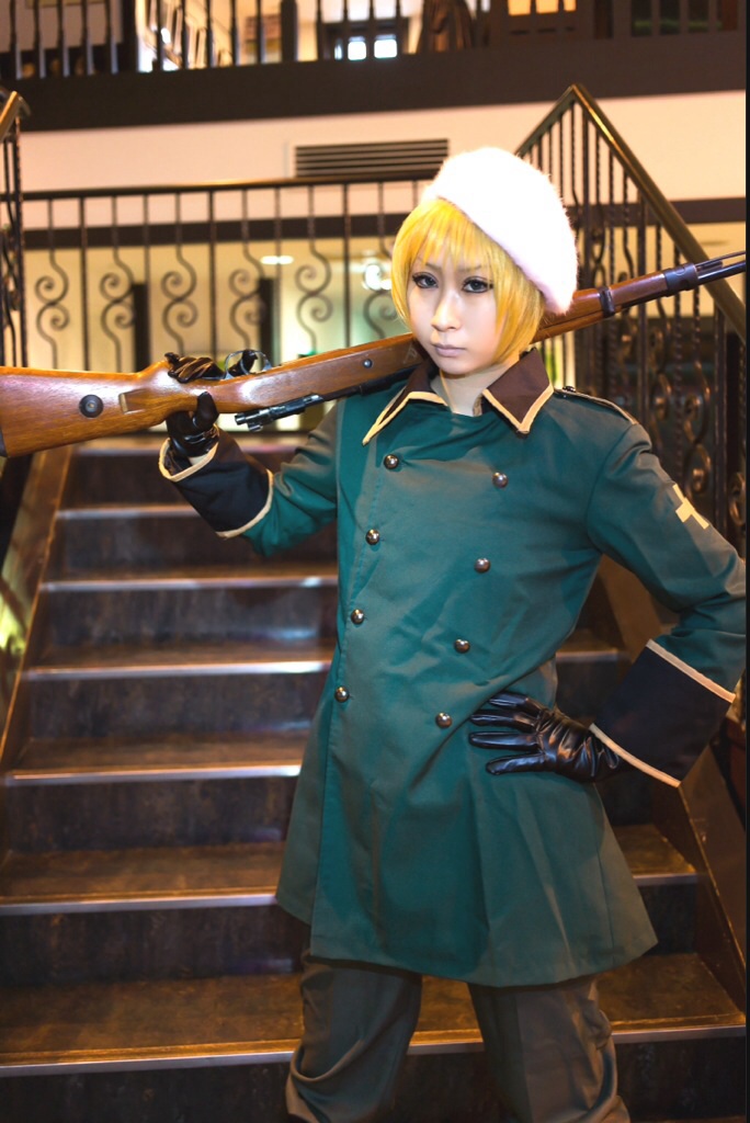 ヘタリア スイス(ヴァッシュ・ツヴィンクリ)(軍服) - コスプレ