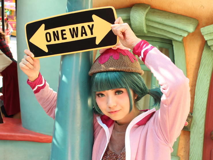 ディズニー　シュガーラッシュ  キャンドルヘッド  仮装　Dハロ　衣装　コスプレ キャンドルヘッド 衣装 コスプレ シュガーラッシュ Dハロ - メルカリ