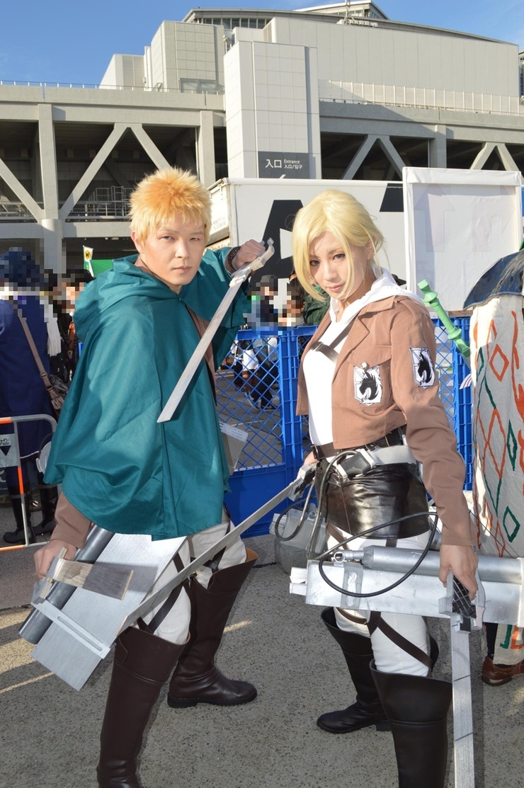 進撃の巨人　憲兵団　アニ　レオンハート　コスプレ 進撃の巨人 アニ・レオンハート(憲兵団) - コスプレイヤーズアーカイブ
