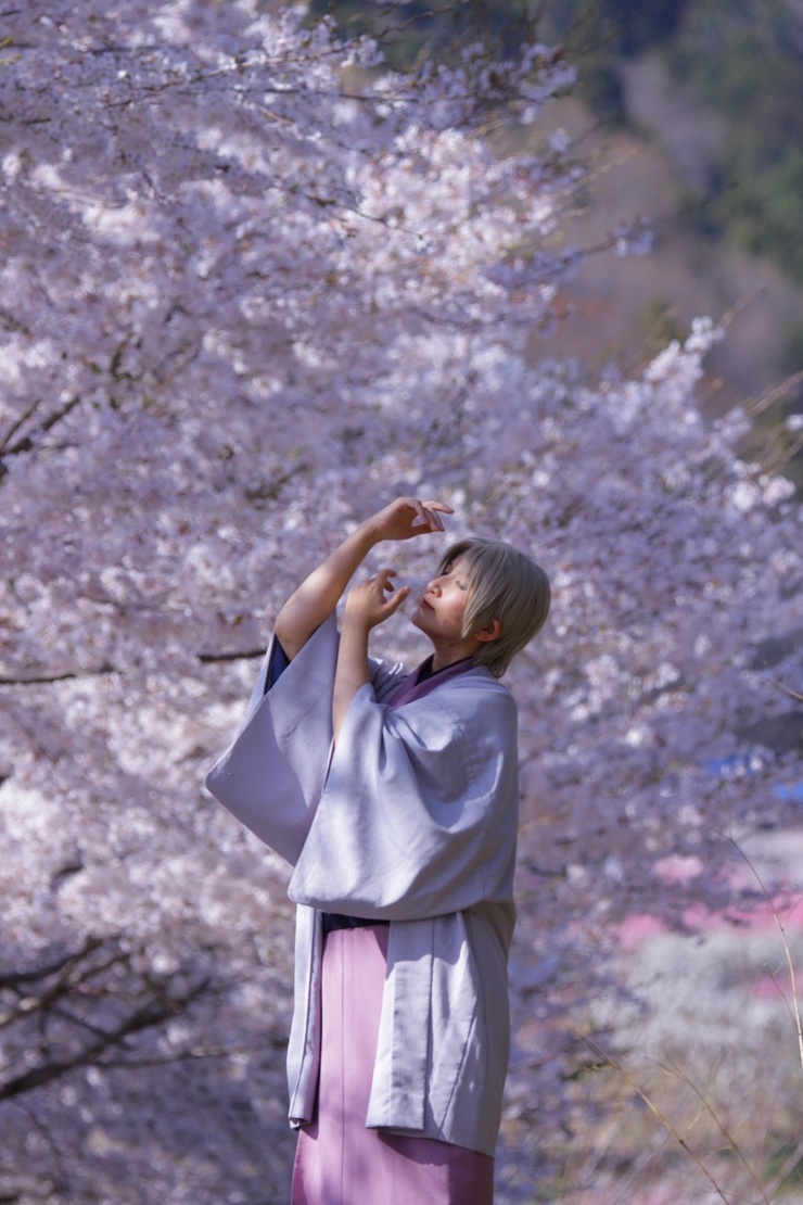 刀剣乱舞 へし切長谷部(軽装) - コスプレイヤーズアーカイブ
