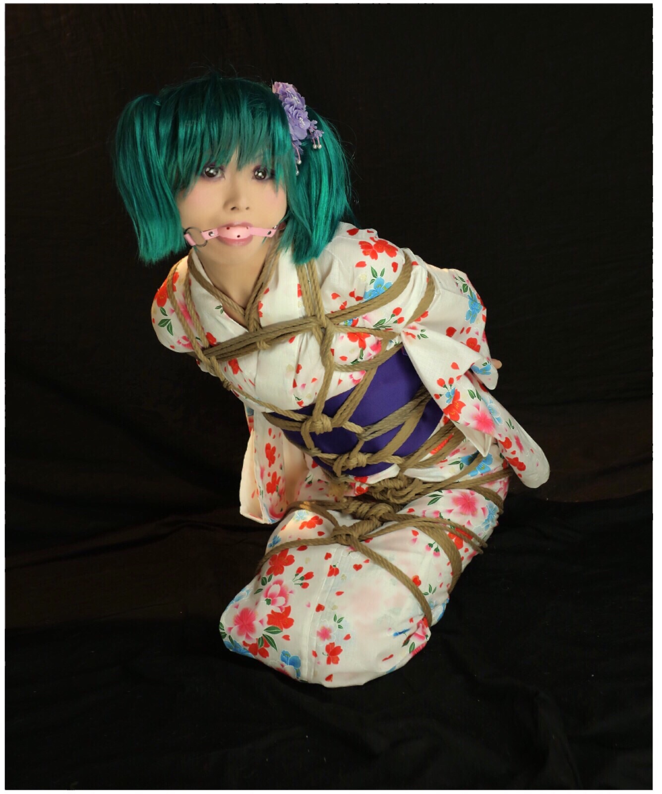 緊縛　和服 