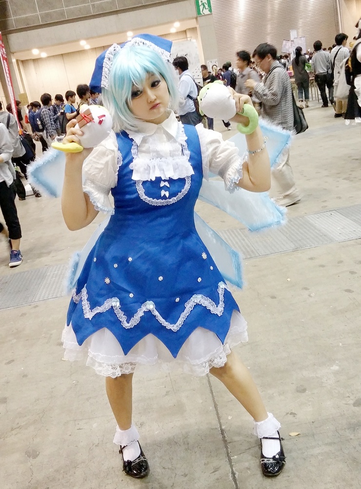 東方Project チルノ コスプレ 女性Mサイズ Amazon.co.jp: 東方紅魔郷 チルノ コスプレ衣装 アニメ 格安