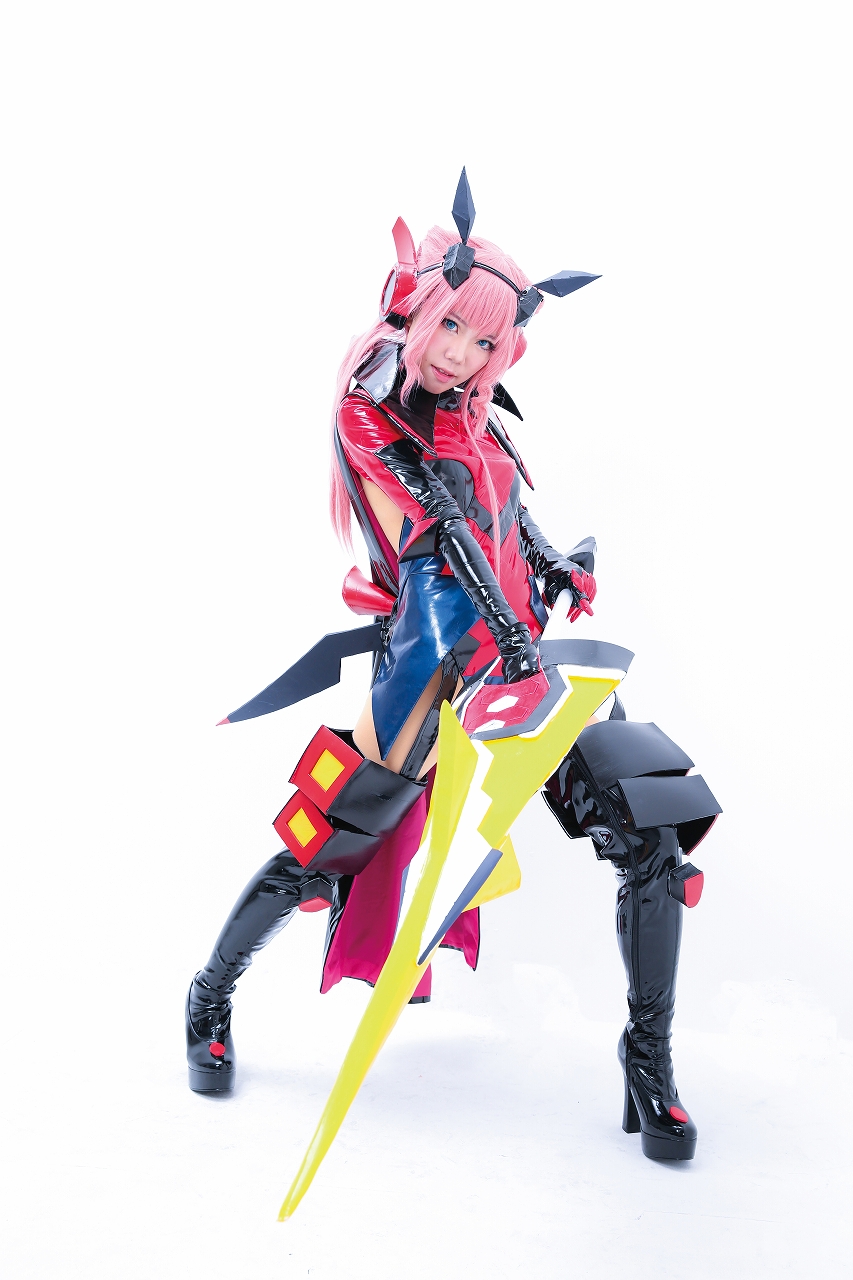 戦姫絶唱シンフォギア マリア カデンツァヴナ イヴ ガングニール コスプレイヤーズアーカイブ