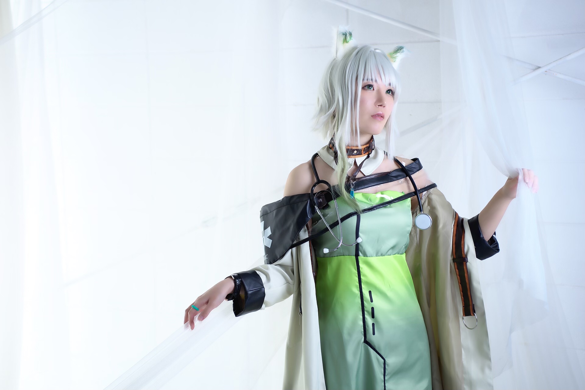 【カスタマイズ】アークナイツ  ケルシー　花嫁同人　コスプレ カスタマイズ】アークナイツ ケルシー 花嫁同人 コスプレ