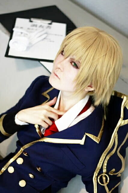 BLAZBLUE ジン=キサラギ(執務服) - コスプレイヤーズアーカイブ