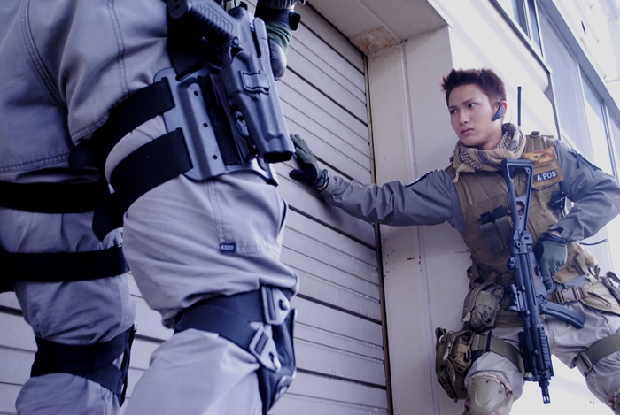 1/6カスタムフィギュア ピアーズ・ニヴァンス バイオハザード6 Amazon