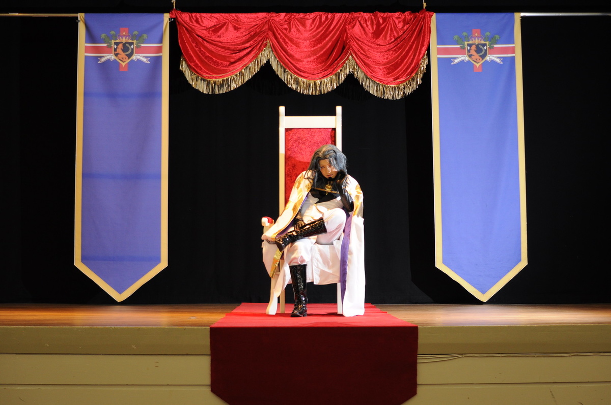 コードギアス 反逆のルルーシュ ビスマルク ヴァルトシュタイン ナイトオブワン 黒襟 コスプレイヤーズアーカイブ