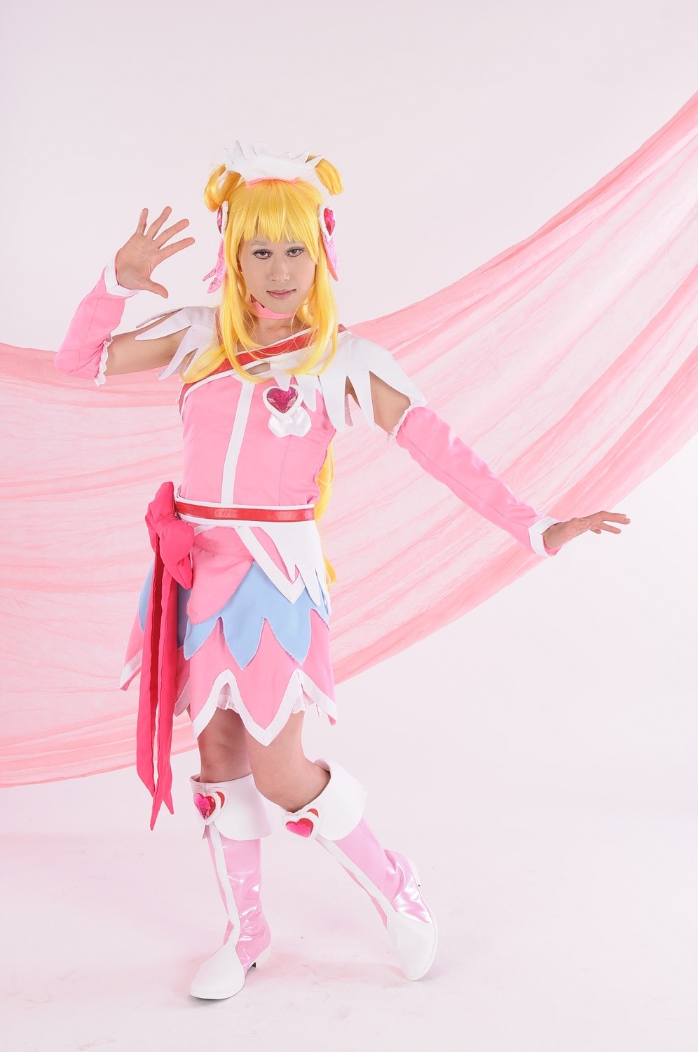 ドキドキ プリキュア 相田マナ キュアハート 戦闘服 コスプレイヤーズアーカイブ